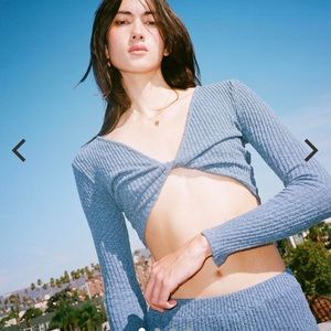 lisa says gah caro top denim blue size xs